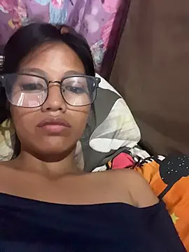 hottiebabe23 online show from November 2025 01:22:01 AM