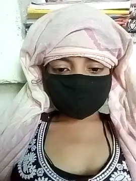 Quenn-Jiya752 online show from November 2025 10:05:01 AM