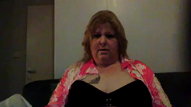 Sylviastar46 online show from February 2026 11:03:01 PM