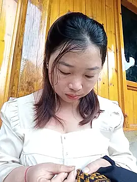 Snapshot of julybe chatting on July 2026 10:28:02 AM julybe online show from July 2026 10:28:02 AM
