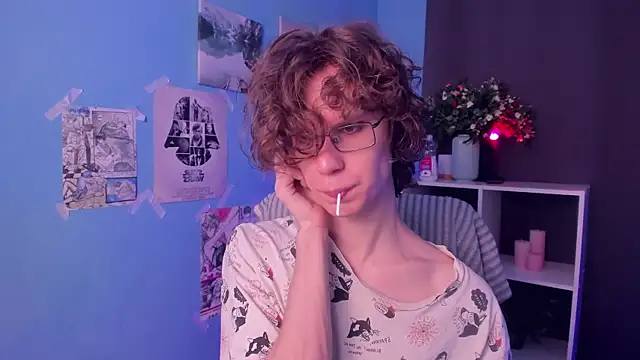 Snapshot of LeoBensyten chatting on January 2026 12:42:01 PM LeoBensyten online show from January 2026 12:42:01 PM