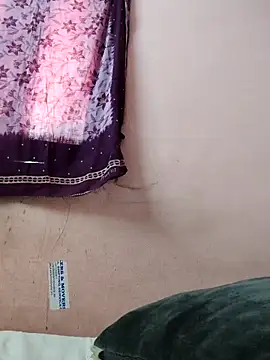 pujapujarrrr online show from November 2025 08:35:01 AM