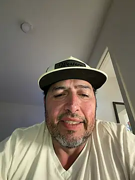 Snapshot of ezrah23 chatting on February 2026 10:03:02 AM ezrah23 online show from February 2026 10:03:02 AM