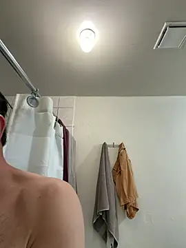 Snapshot of ezrah23 chatting on March 2026 05:29:01 AM ezrah23 online show from March 2026 05:29:01 AM