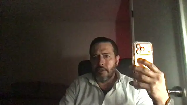 Snapshot of ezrah23 chatting on April 2026 01:56:01 PM ezrah23 online show from April 2026 01:56:01 PM