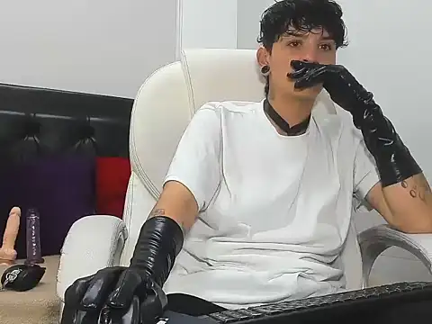 Snapshot of SubGirlRs chatting on October 2025 03:02:01 PM SubGirlRs online show from October 2025 03:02:01 PM