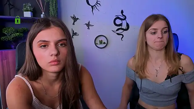 lisa dark  online show from July 2026 02:13:01 PM