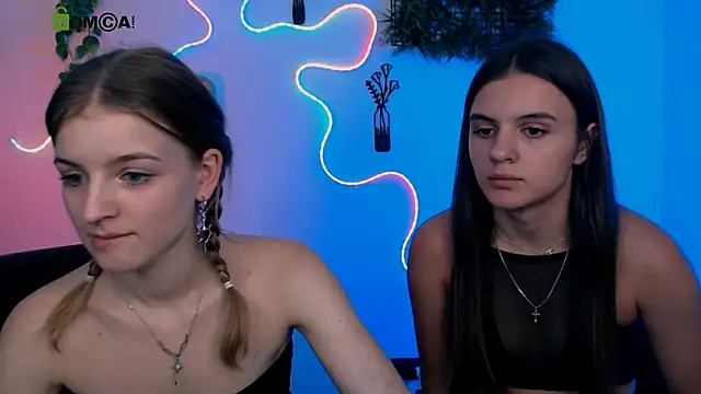 lisa dark  online show from August 2026 10:10:01 AM