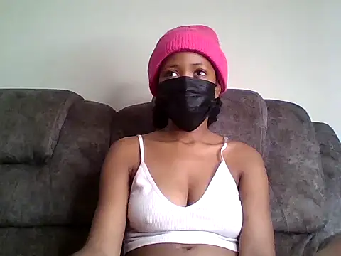 Snapshot of marefentse chatting on November 2025 09:32:01 AM marefentse online show from November 2025 09:32:01 AM