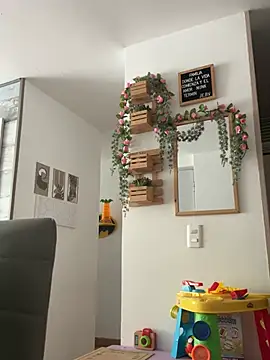 MailynAndNick online show from February 2026 01:40:02 PM