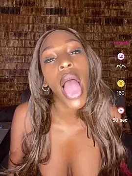 Snapshot of SP1CY_MOMMY chatting on April 2026 01:41:02 PM SP1CY MOMMY online show from April 2026 01:41:02 PM