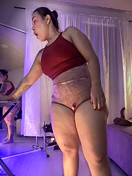 Natural BIGASS Nina online show from December 2025 07:18:01 PM