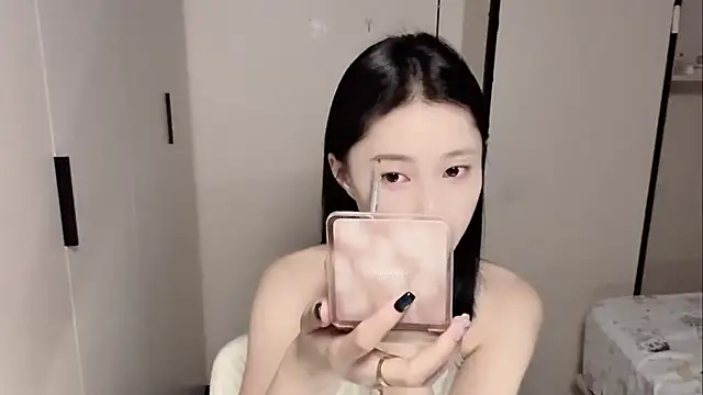 Snapshot of yuyu-33 chatting on May 2026 01:34:01 AM yuyu-33 online show from May 2026 01:34:01 AM