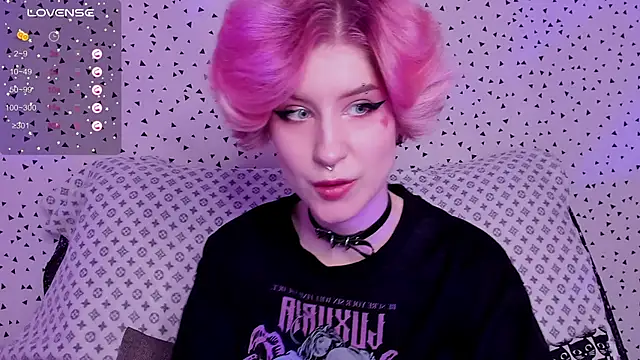 Angel Julles online show from June 2026 06:05:02 AM