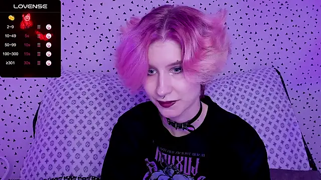 Angel Julles online show from July 2026 10:18:02 AM