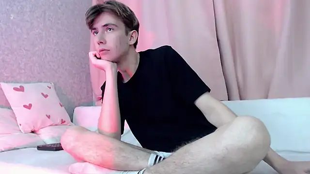 Harvey foster online show from December 2025 01:37:02 PM