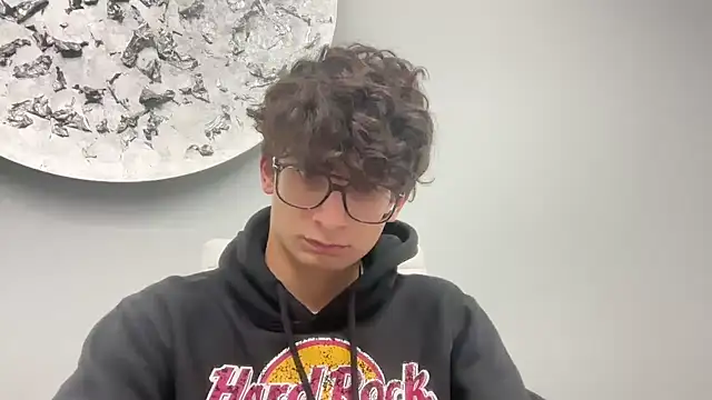 ldekfeklfmkemfk online show from November 2025 09:31:01 AM