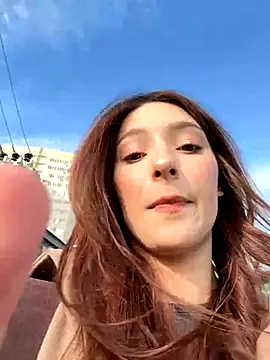 Snapshot of LilluKatten chatting on November 2025 10:15:02 AM LilluKatten online show from November 2025 10:15:02 AM