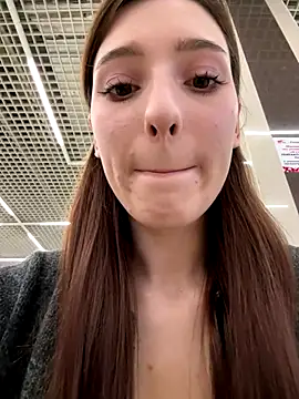 Snapshot of LilluKatten chatting on January 2026 10:39:02 AM LilluKatten online show from January 2026 10:39:02 AM