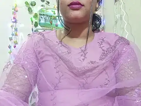 Nancy queen001 online show from November 2025 05:00:02 AM