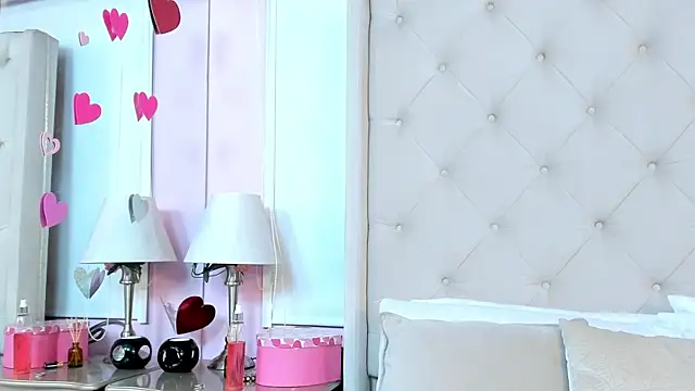 scarlett leblanc  online show from July 2026 11:59:01 AM