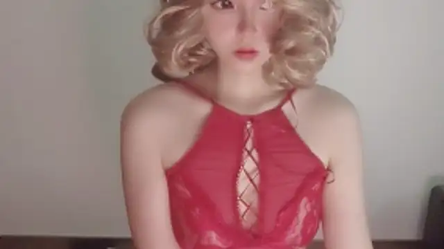 JuliaNoir online show from February 2026 01:42:01 AM