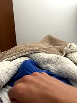 ricoenovo online show from November 2025 03:48:02 PM