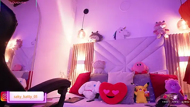 Kat Saky online show from February 2026 11:27:02 PM