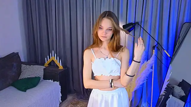 KarlaMagnett online show from November 2025 03:22:02 PM