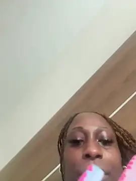 MadameMuse online show from April 2026 02:39:01 PM