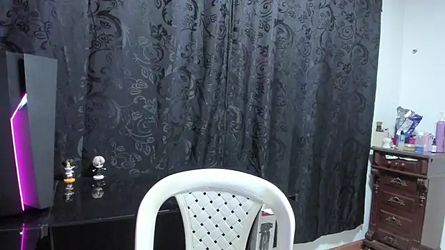 AlessioVitale online show from April 2026 12:22:02 AM