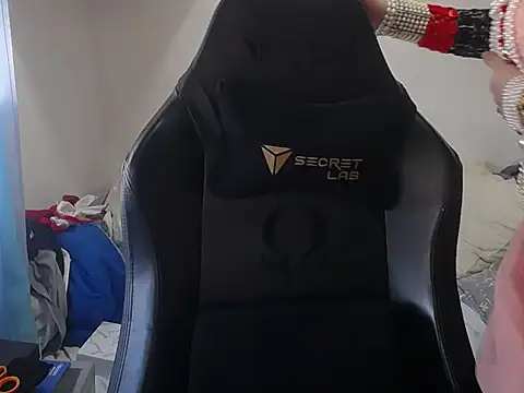 VanesaCrossic online show from March 2026 10:20:01 AM