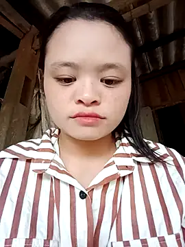 Snapshot of Serena-121 chatting on November 2025 01:05:02 AM Serena-121 online show from November 2025 01:05:02 AM