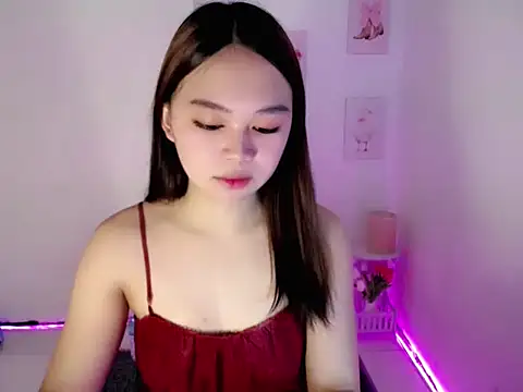lustfullakim online show from July 2026 07:37:02 AM