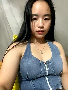 Snapshot of Ngoclan2k chatting on November 2025 01:02:01 PM Ngoclan2k online show from November 2025 01:02:01 PM