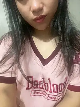 Snapshot of Ngoclan2k chatting on November 2025 09:47:01 PM Ngoclan2k online show from November 2025 09:47:01 PM