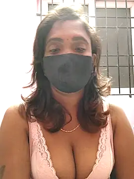 Queen-dhivya online show from January 2026 05:39:01 PM