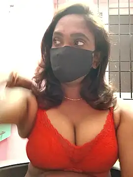 Queen-dhivya online show from January 2026 05:49:02 PM