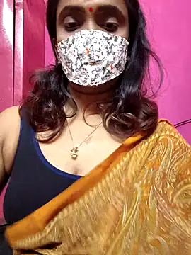 Queen-dhivya online show from March 2026 04:33:01 PM