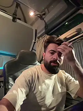 Snapshot of JanSy0 chatting on December 2025 04:34:02 PM JanSy0 online show from December 2025 04:34:02 PM