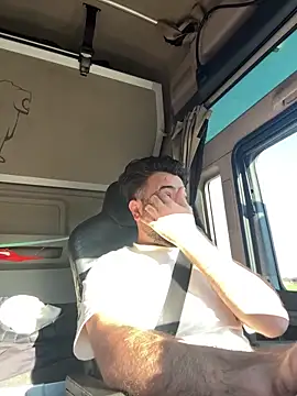 Snapshot of JanSy0 chatting on December 2025 11:25:02 AM JanSy0 online show from December 2025 11:25:02 AM