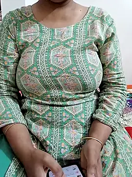 Snapshot of Lema-00 chatting on February 2026 03:07:01 AM Lema-00 online show from February 2026 03:07:01 AM