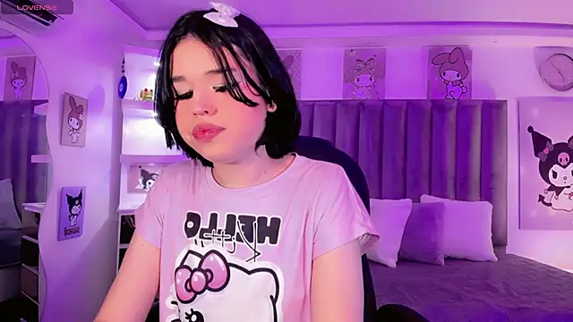 ClaudiaSophia online show from January 2026 12:10:01 PM