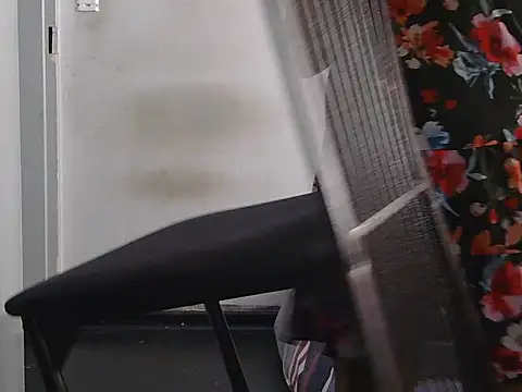 Bigpussyjuicylips online show from November 2025 06:03:02 AM