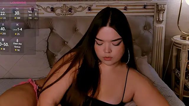 Snapshot of NaomiAster chatting on November 2025 09:52:02 AM NaomiAster online show from November 2025 09:52:02 AM