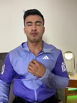 Snapshot of Chris_Clarck chatting on November 2025 07:36:03 PM Chris Clarck online show from November 2025 07:36:03 PM