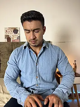 Snapshot of Chris_Clarck chatting on November 2025 08:46:02 PM Chris Clarck online show from November 2025 08:46:02 PM