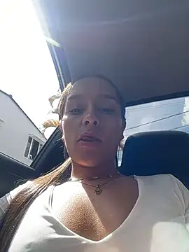 Brunettecollins05 online show from April 2026 07:34:02 PM