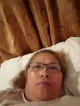 Snapshot of Cessi50 chatting on November 2025 12:22:01 AM Cessi50 online show from November 2025 12:22:01 AM