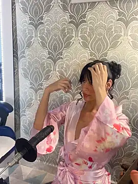 Snapshot of _Kylei_7 chatting on November 2025 02:36:01 AM Kylei 7 online show from November 2025 02:36:01 AM